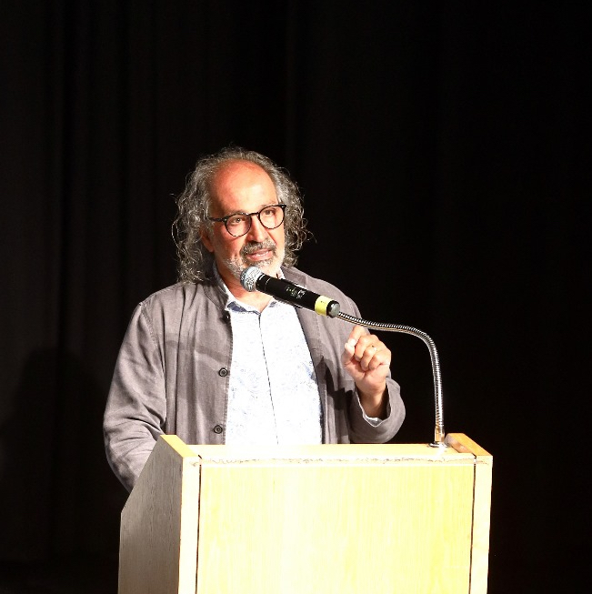Mohamad Tavakoli-Targhi is Professor of History and Near and Middle Eastern Civilizations at the University of Toronto.