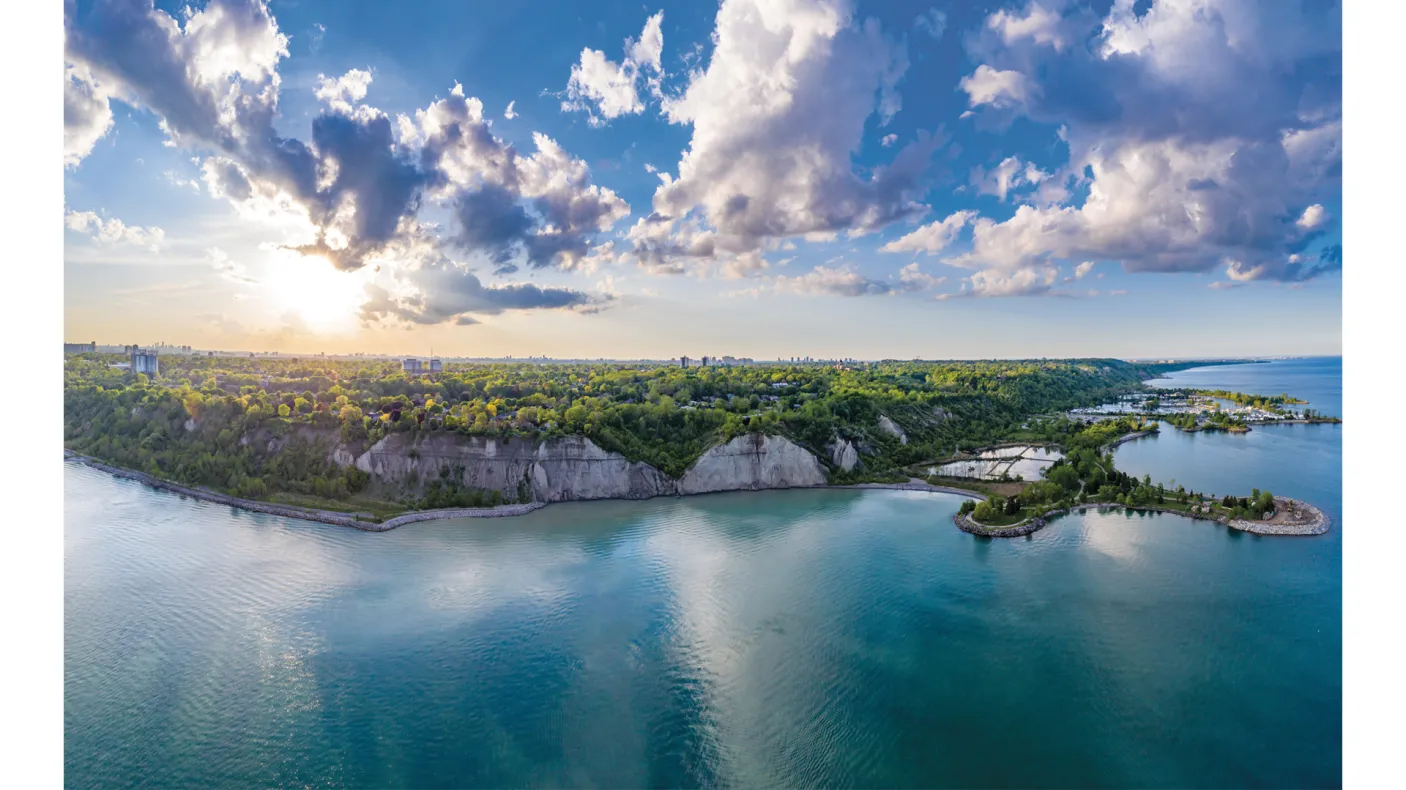 A view of the Scarborough Bluffs