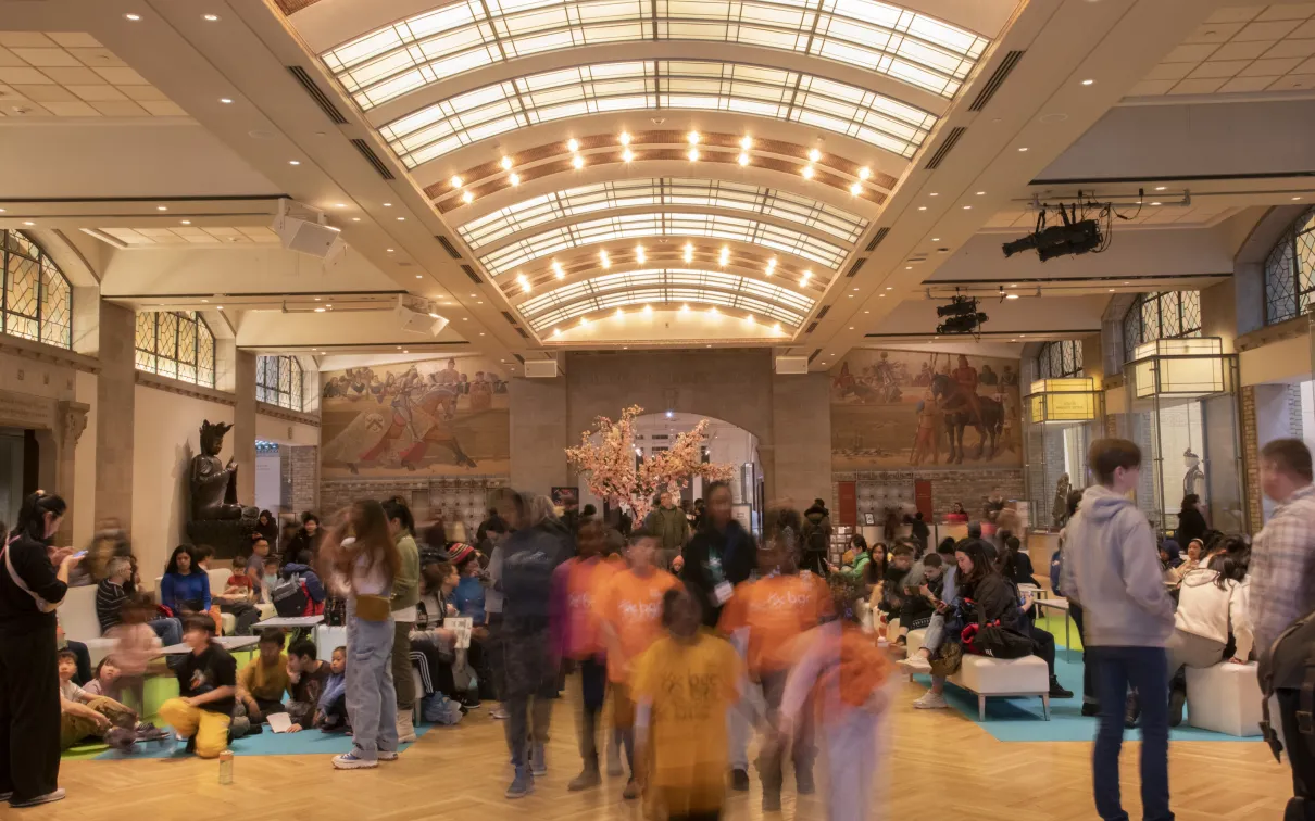 Free Main Floor 2023 Visitors at ROM for Free Main Floor