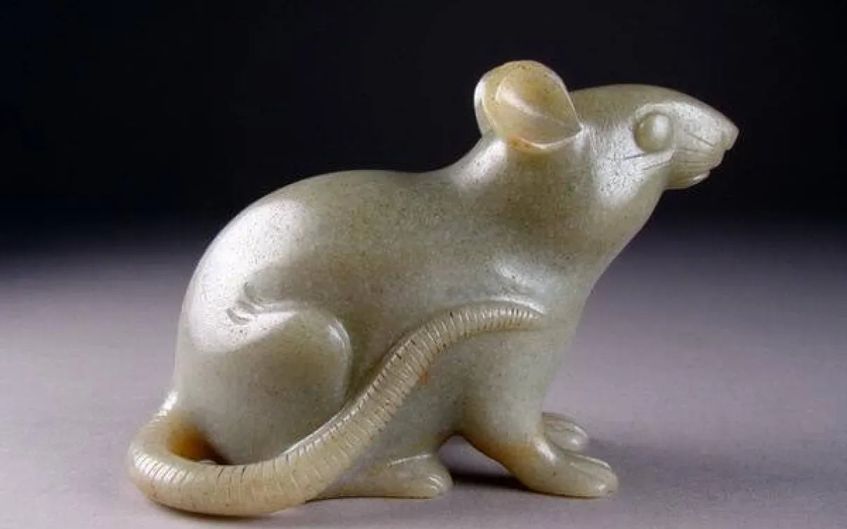 Figure of rat, worked and polished jade.