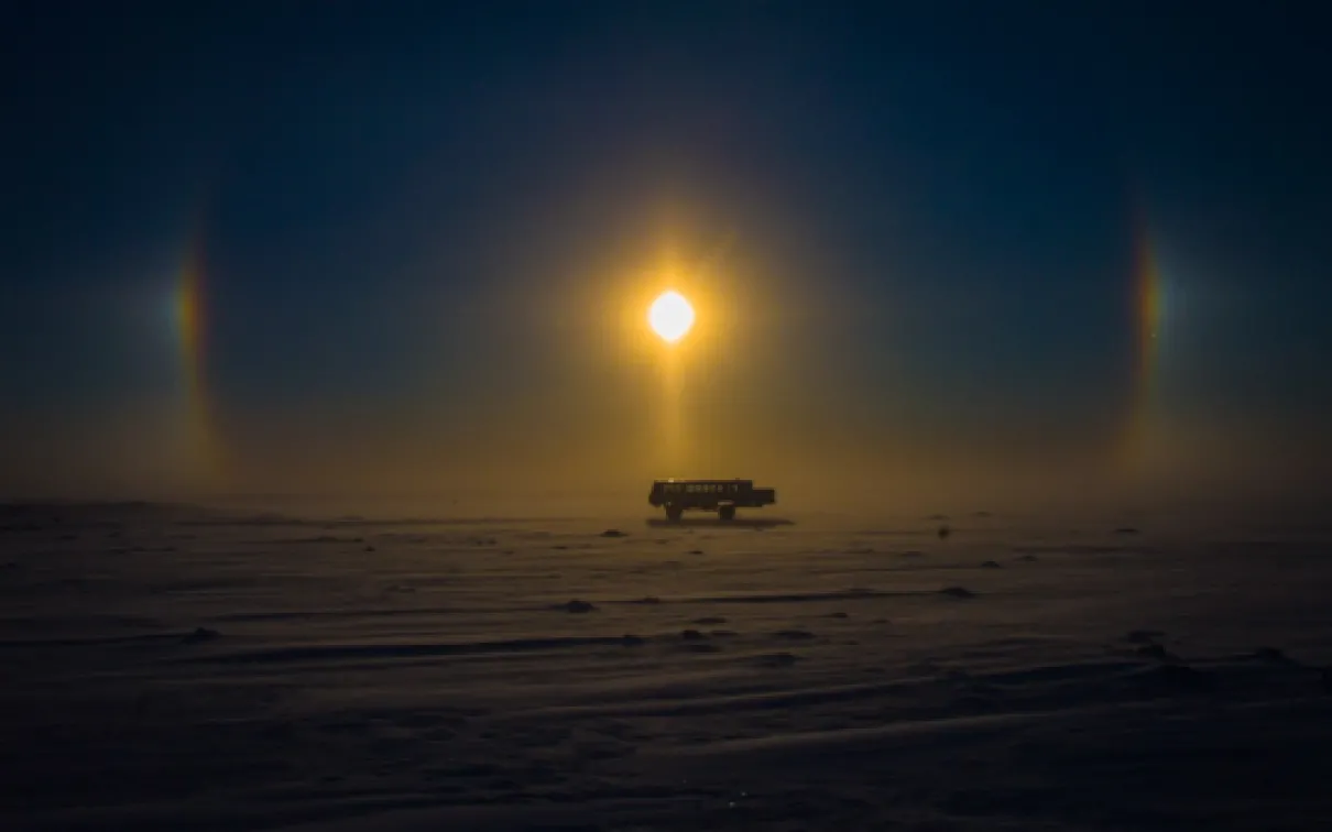 “Tundra Buggy and Sun Dog” Don Gutoski’s snowy view on a photography adventure in Cape Churchill, Manitoba.
 “Tundra Buggy and Sun Dog” Don Gutoski’s snowy view on a photography adventure in Cape Churchill, Manitoba.