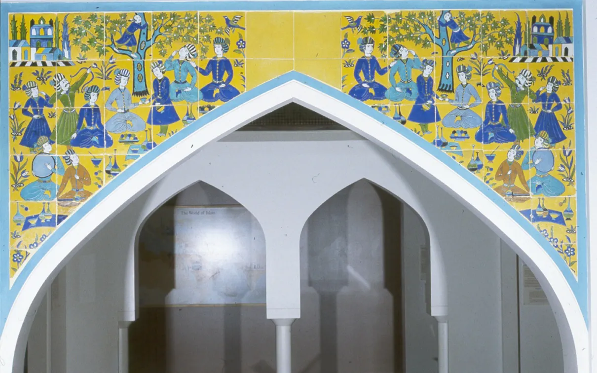 976.298.6-47 one of the ROM's complete Safavid tile friezes, of a picnic scene, photographed here in the old ROM galleries from the 1980's.
 976.298.6-47 one of the ROM's complete Safavid tile friezes, of a picnic scene, photographed here in the old ROM galleries from the 1980's.