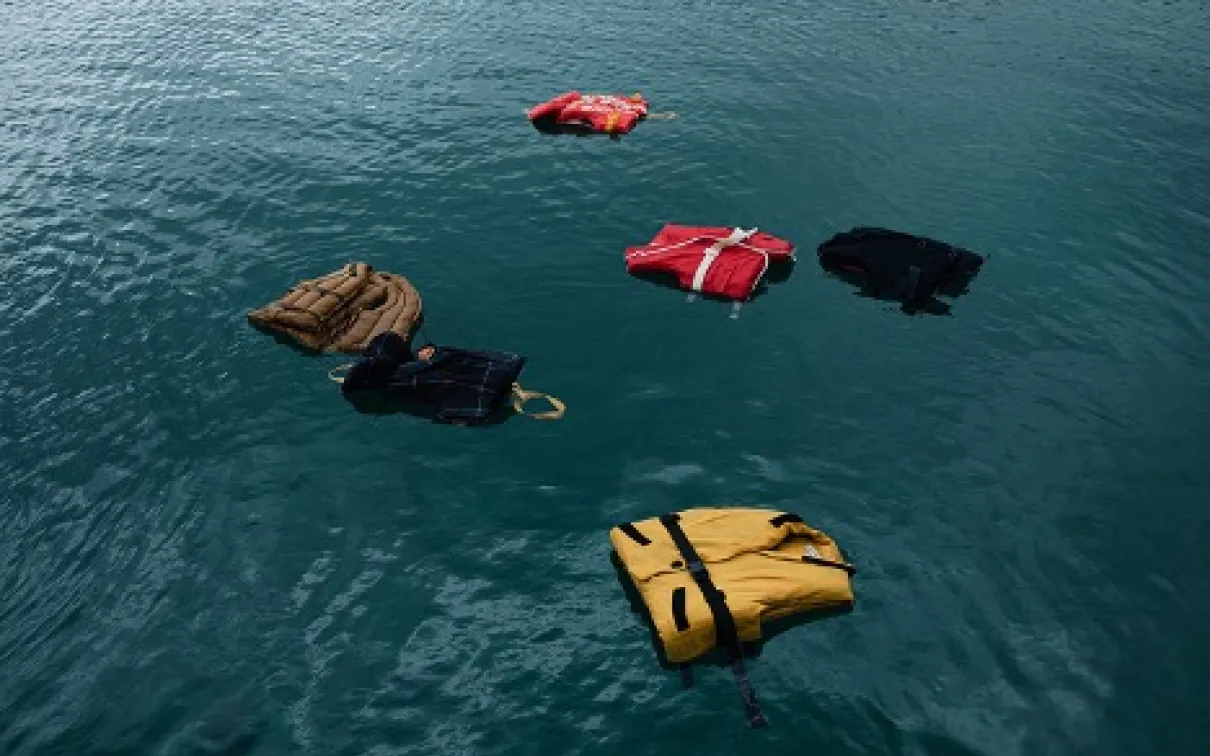 Floating life jackets