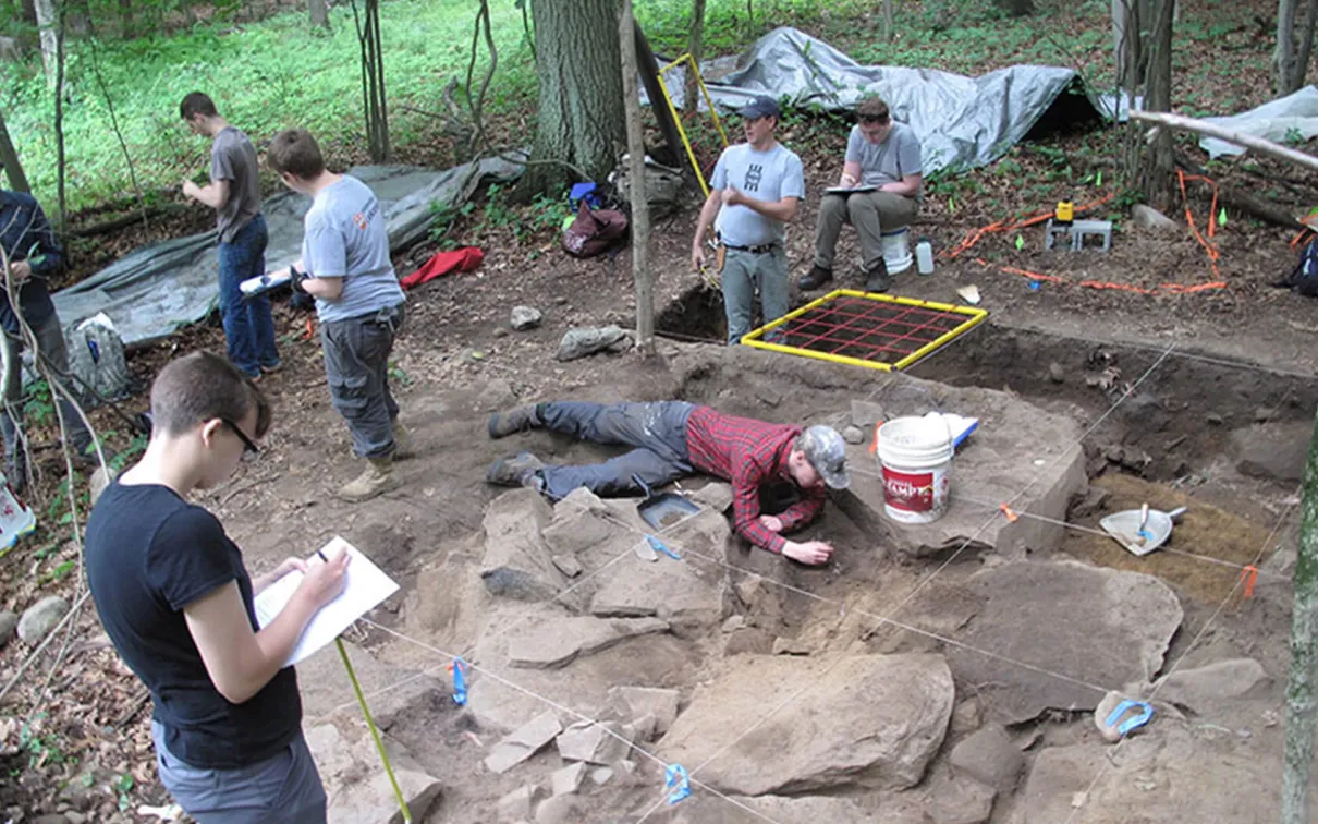 Mohegan Archaeological Field School.