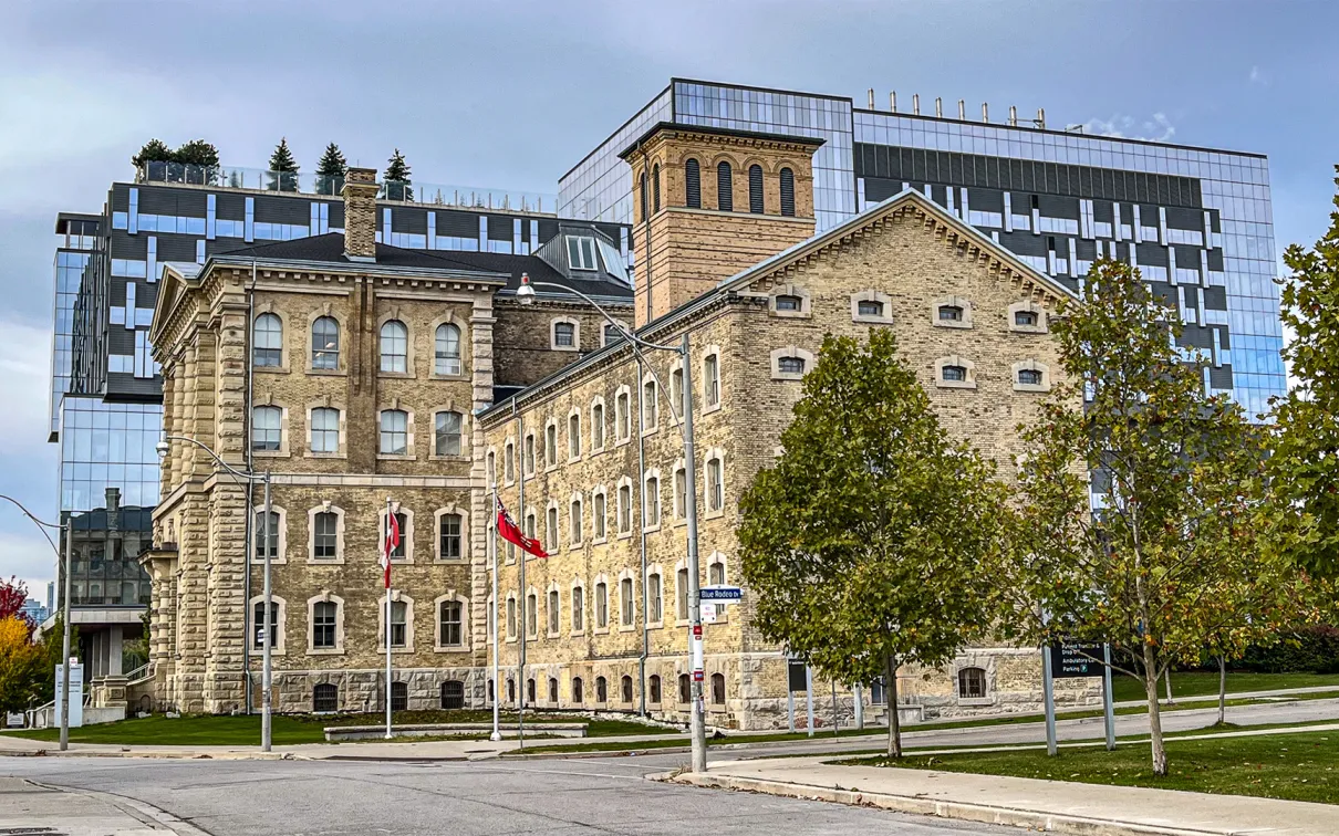 Riverdale - Don Jail and Bridgepoint Hospital © Paul Vaculik
